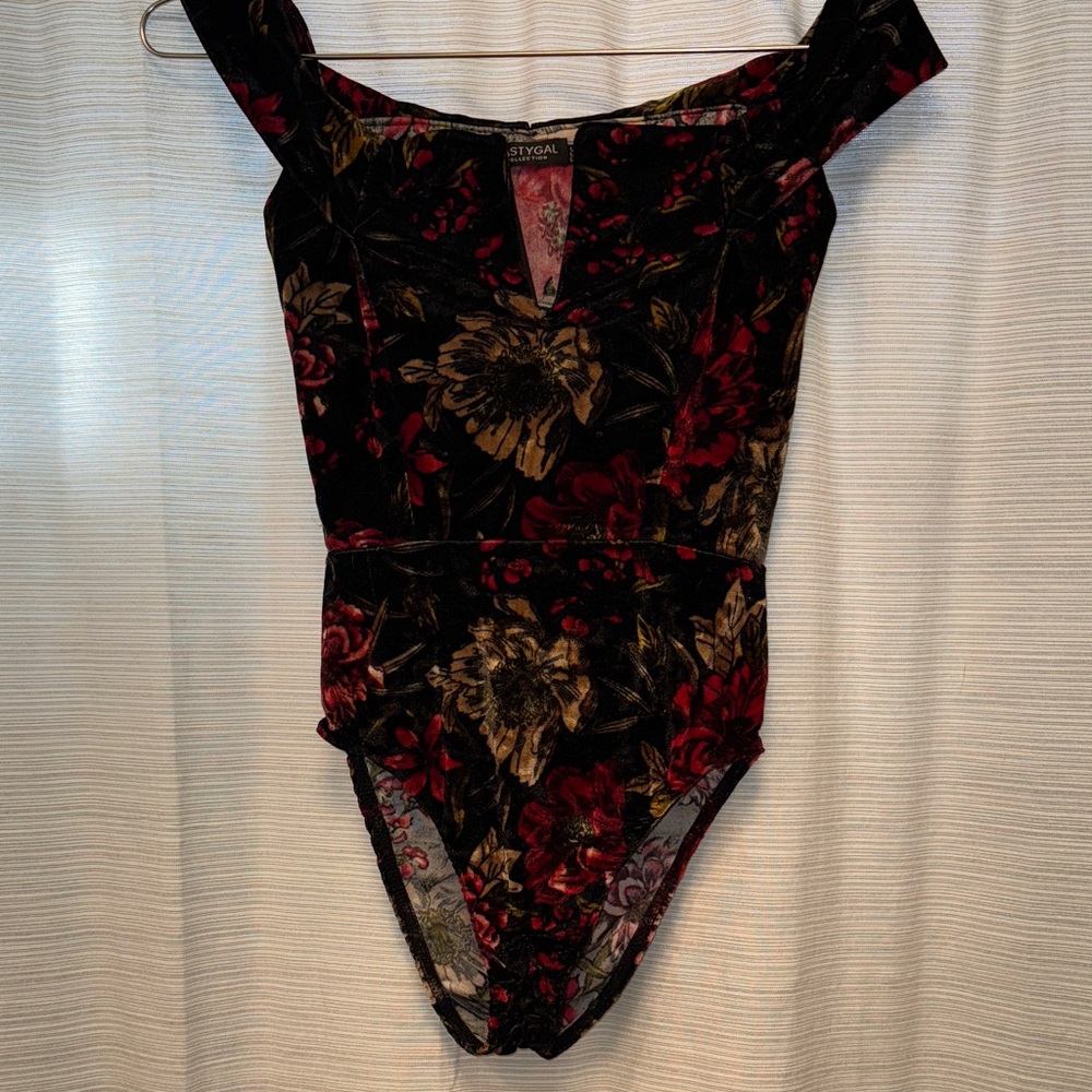 Floral Velvet Off The Shoulder Bodysuit